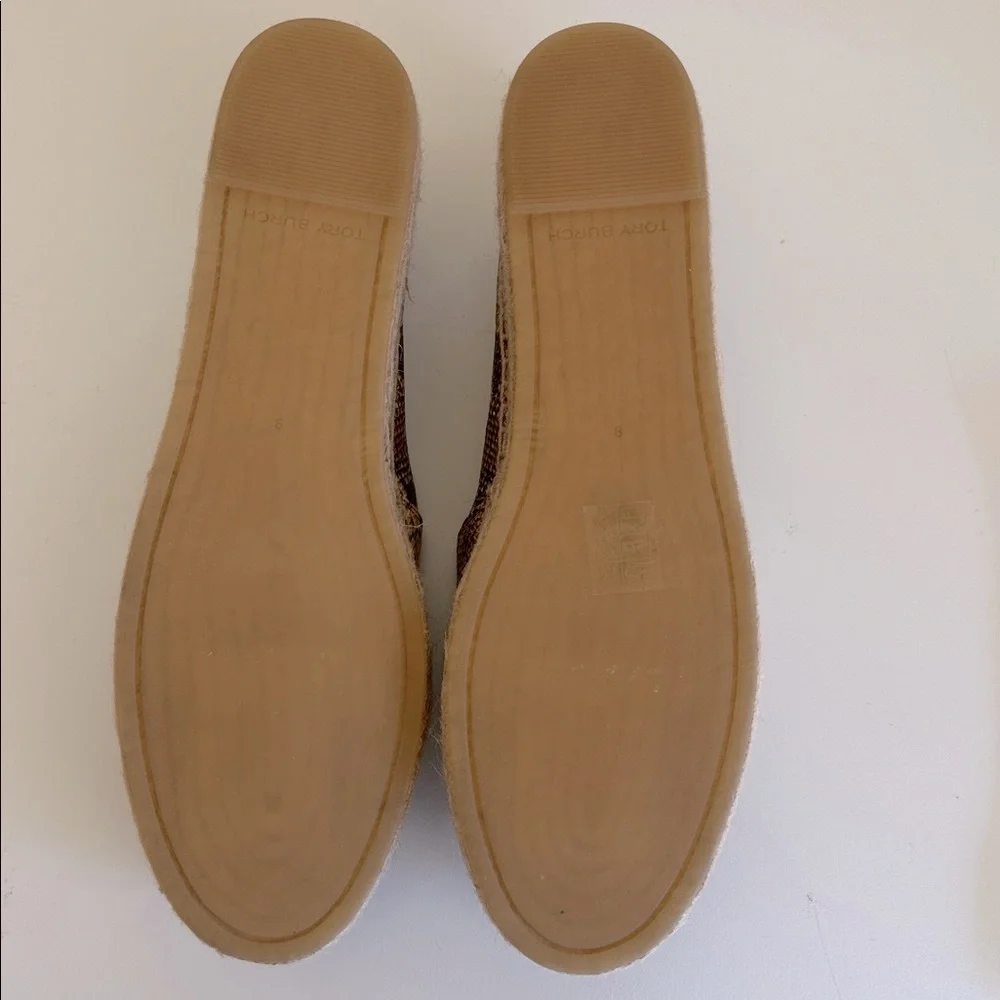 New Tory Burch Black and Cream Snakeskin Espadrilles. Size 9.